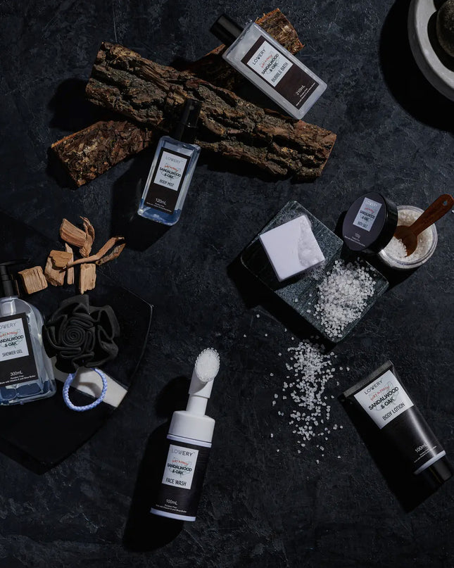 Luxury Spa Kit For Men, Sandalwood Oak Scented Bath Gift Set