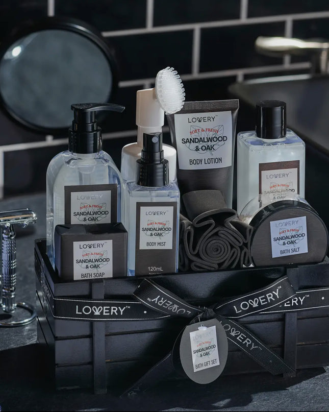 Luxury Spa Kit For Men, Sandalwood Oak Scented Bath Gift Set