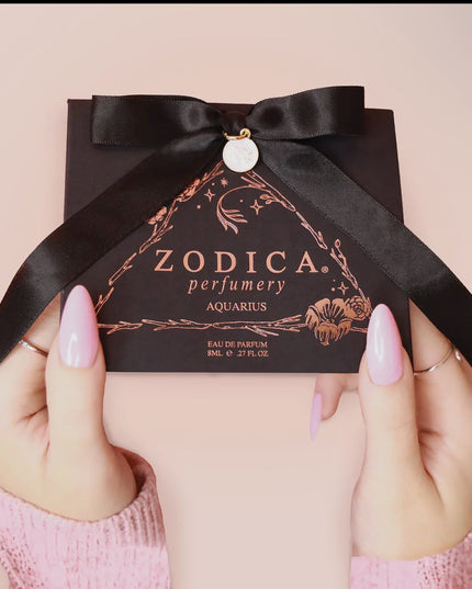 Zodiac Perfume Twist & Spritz Travel Spray Gift Set 8ml